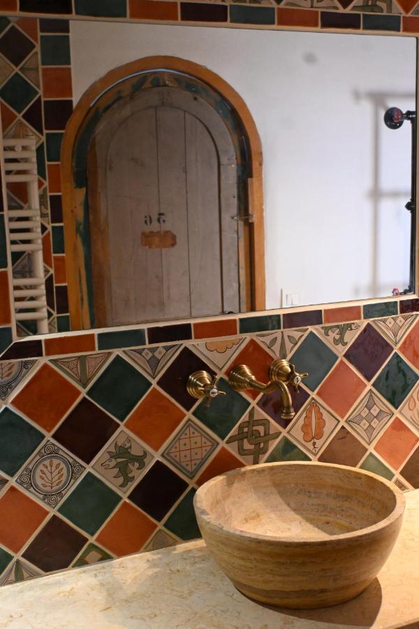 Maison Porte Heureuse Roussillon en Isere Exteriör bild